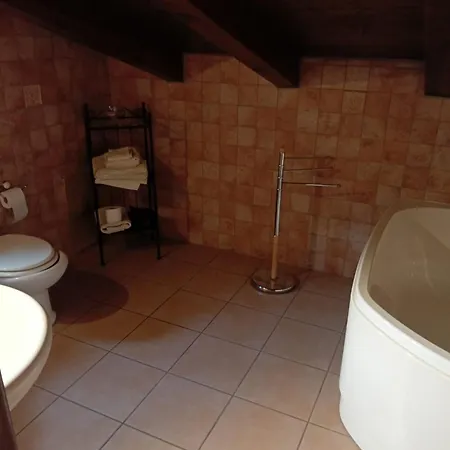 La Valle Incantata - Farm stay *