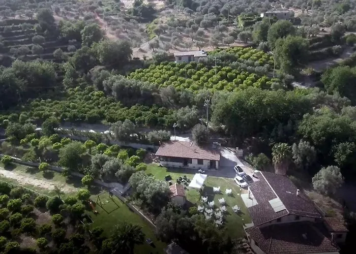 Alojamento de Turismo Rural La Valle Incantata - *